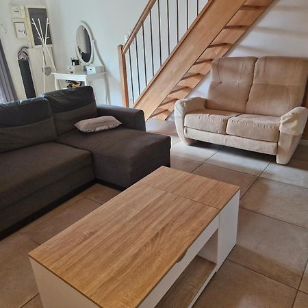 Petite Maison Meublee Entre Avignon Et Carpentras Morieres-les-Avignon Buitenkant foto